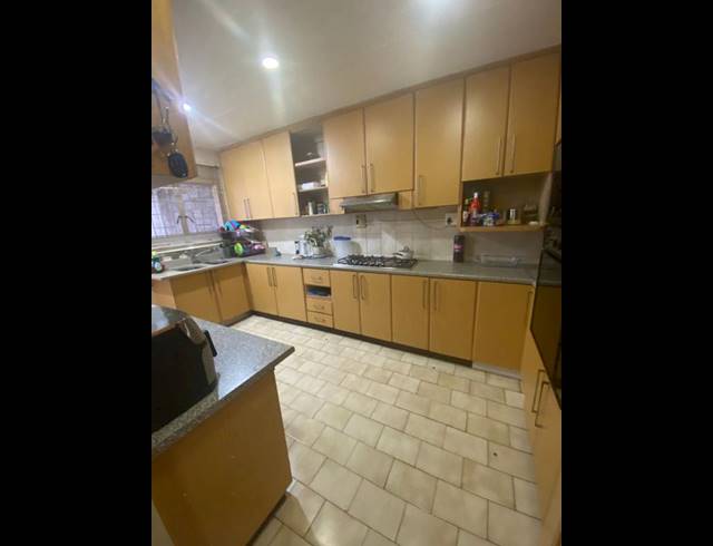 4 BEDROOM HOUSE FOR SALE IN NORTHCROFT